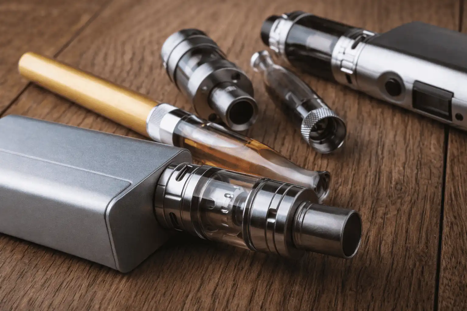 Cigarette électronique&nbsp;: est-elle vraiment une solution pour arrêter de fumer&nbsp;?